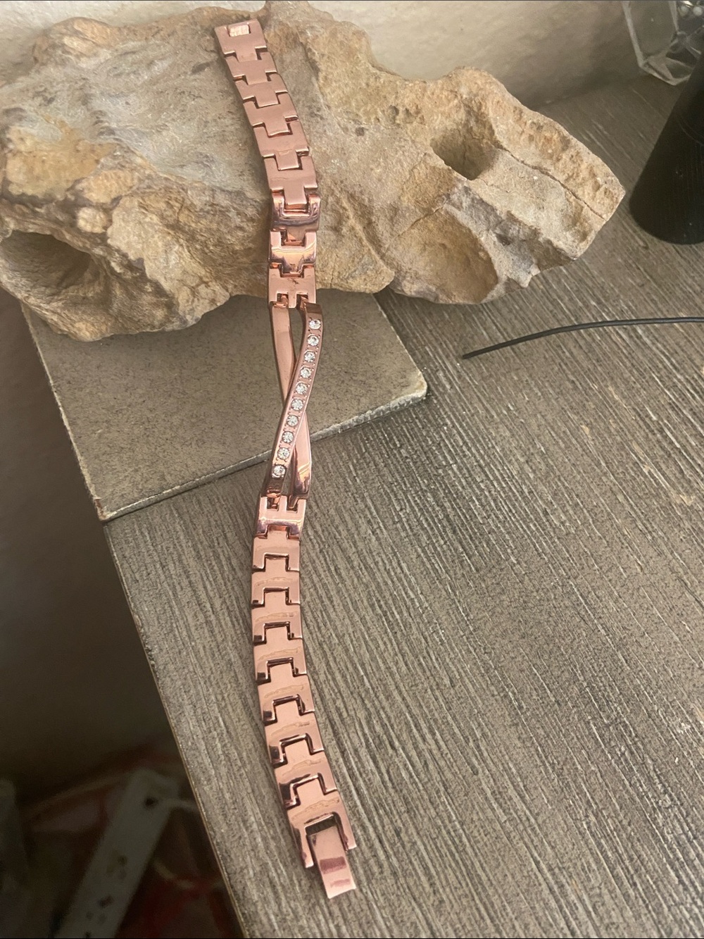 Rose Gold Tone Zinc Alloy & Rhinestoned Bracelet